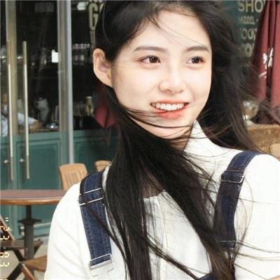 我与妈妈的黄色脚踏车